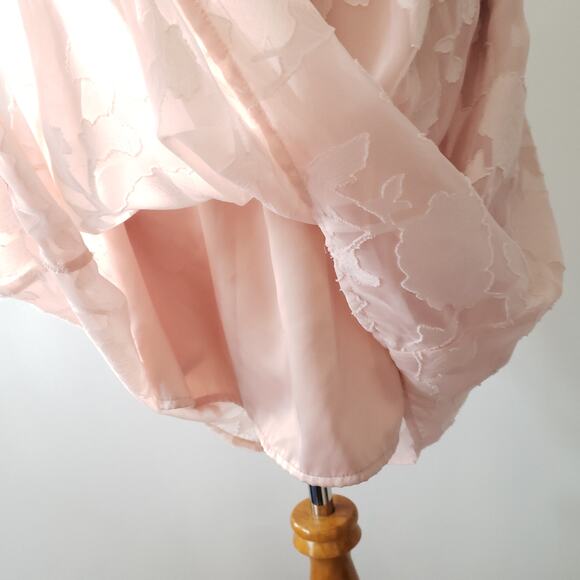 Cupcakes and Cashmere Honey Off the Shoulder Dress Pink Summer 4 - Picture 7 of 11